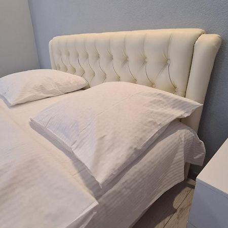 Apartaments On Vulytsia Heroiv Ato 32 Кривой Рог Екстериор снимка