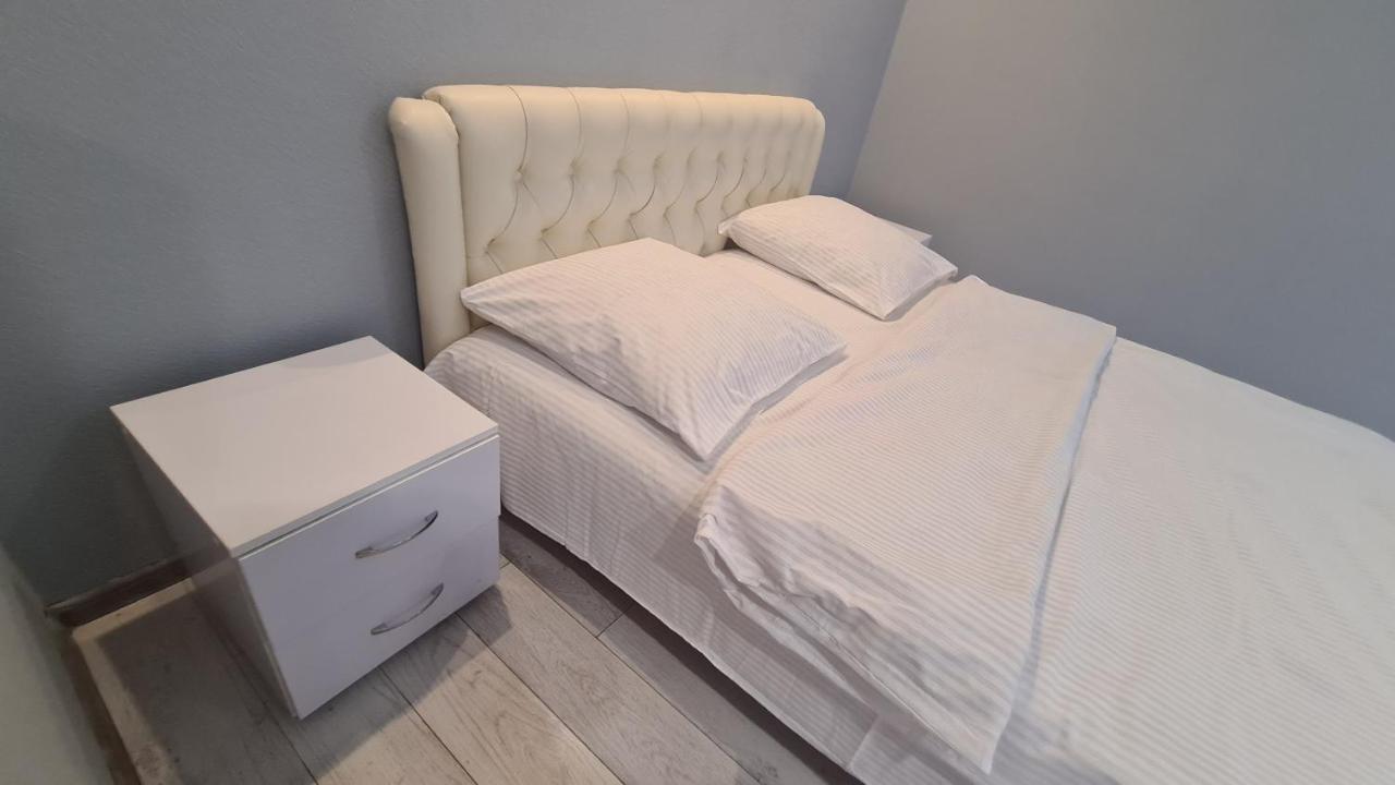 Apartaments On Vulytsia Heroiv Ato 32 Кривой Рог Екстериор снимка