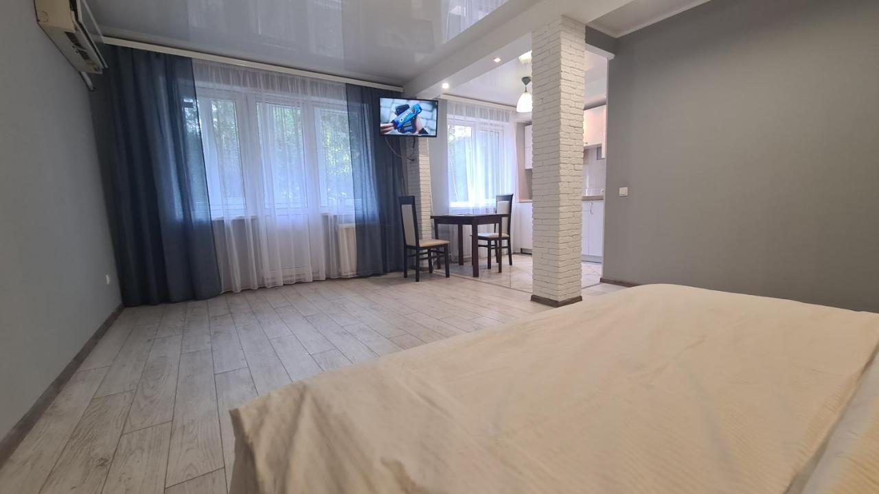 Apartaments On Vulytsia Heroiv Ato 32 Кривой Рог Екстериор снимка
